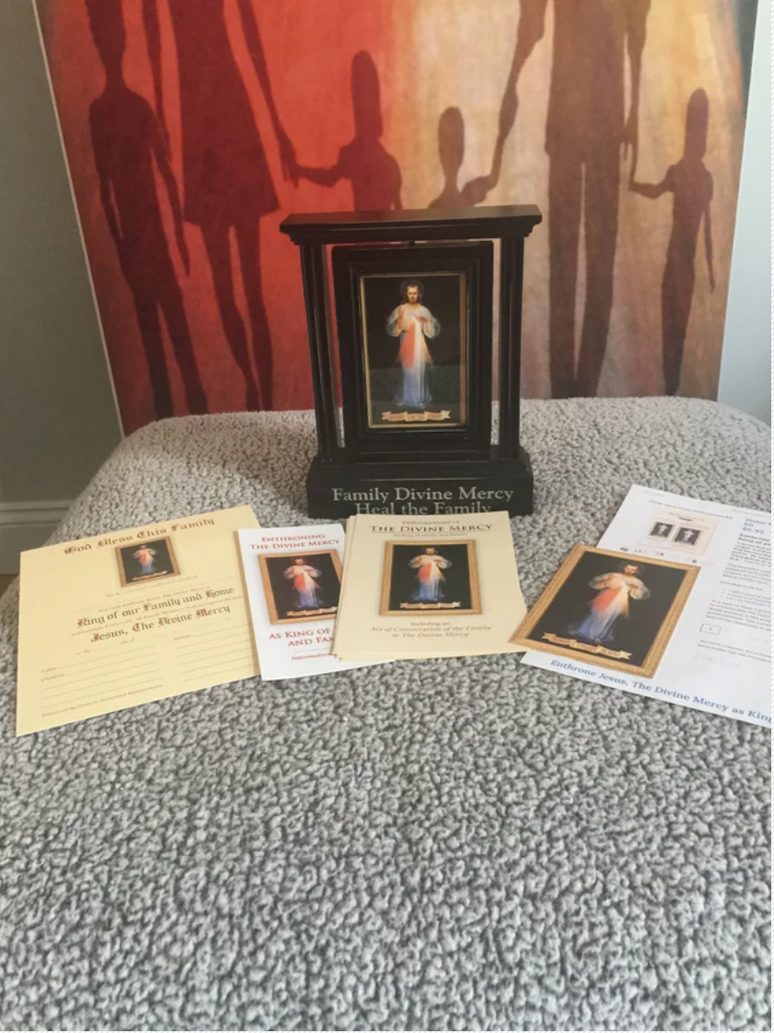 Divine Mercy Home Enthronement Kit (English)